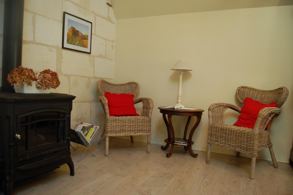 Bed and Breakfast La Grange Dimiere, Pres De Tours Saint-Genouph Экстерьер фото