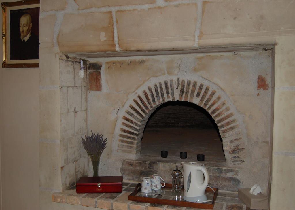 Bed and Breakfast La Grange Dimiere, Pres De Tours Saint-Genouph Номер фото